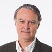 Portrait Carlos Losada