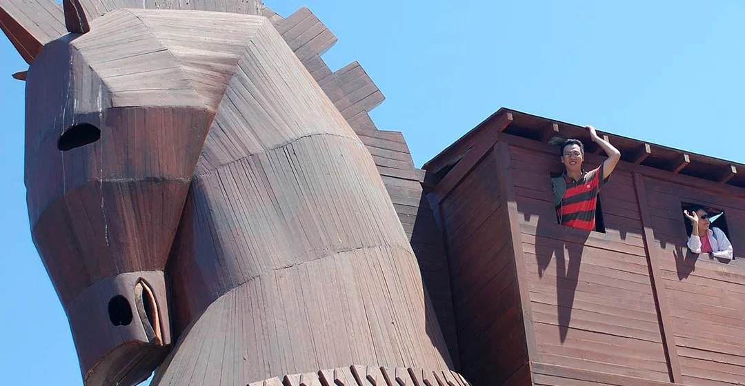 IEE-trojan-horse-1080x560